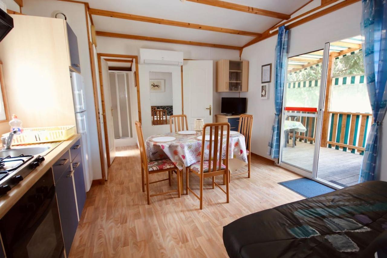 Chalet La Perche Au Bord De L'Eau Lion-en-Sullias エクステリア 写真